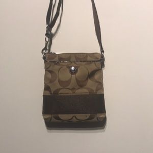 Coach Crossbody Purse Pre-loved Bag